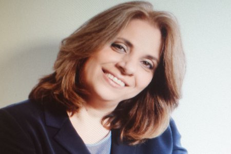 Dr Cristina Soare