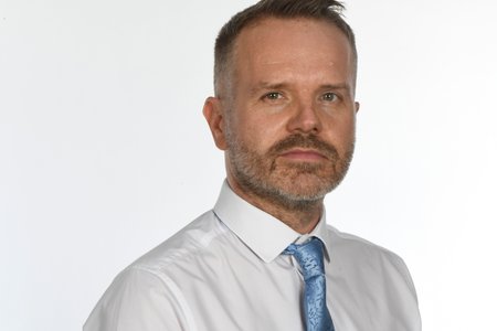 SB potrait.jpg