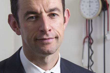 Mr Thomas Roe, Consultant Colorectal & General Surgeon