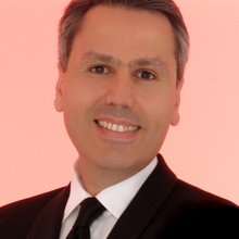 Dr Farhad Golestani